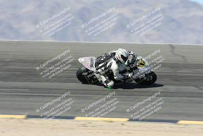 media/May-10-2025-Race Pace (Sat) [[db32fef2da]]/Vested/3-Bowl Set 1 (9am)/